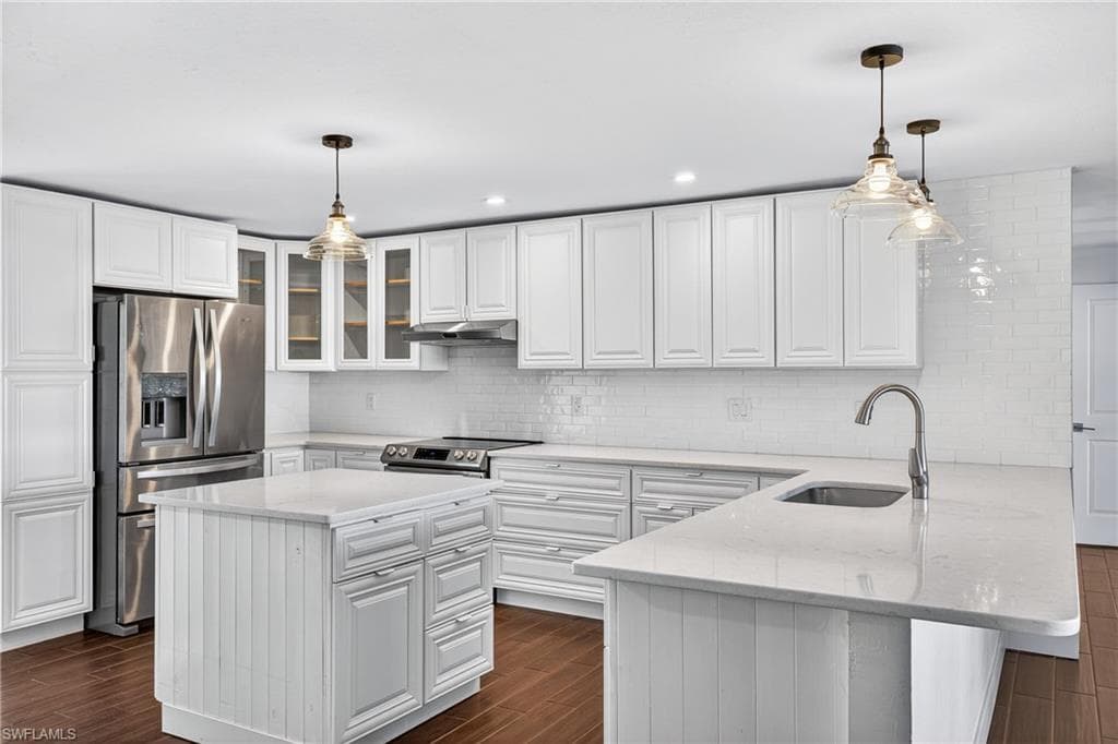 541 Bayside DR-8