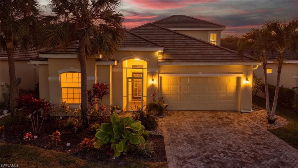 2452 Blackburn CIR-11