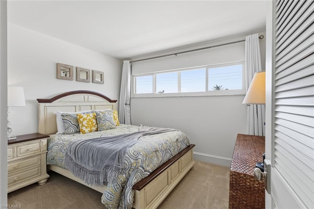 416 Broad AVE S # H416, NAPLES FL 34102-13