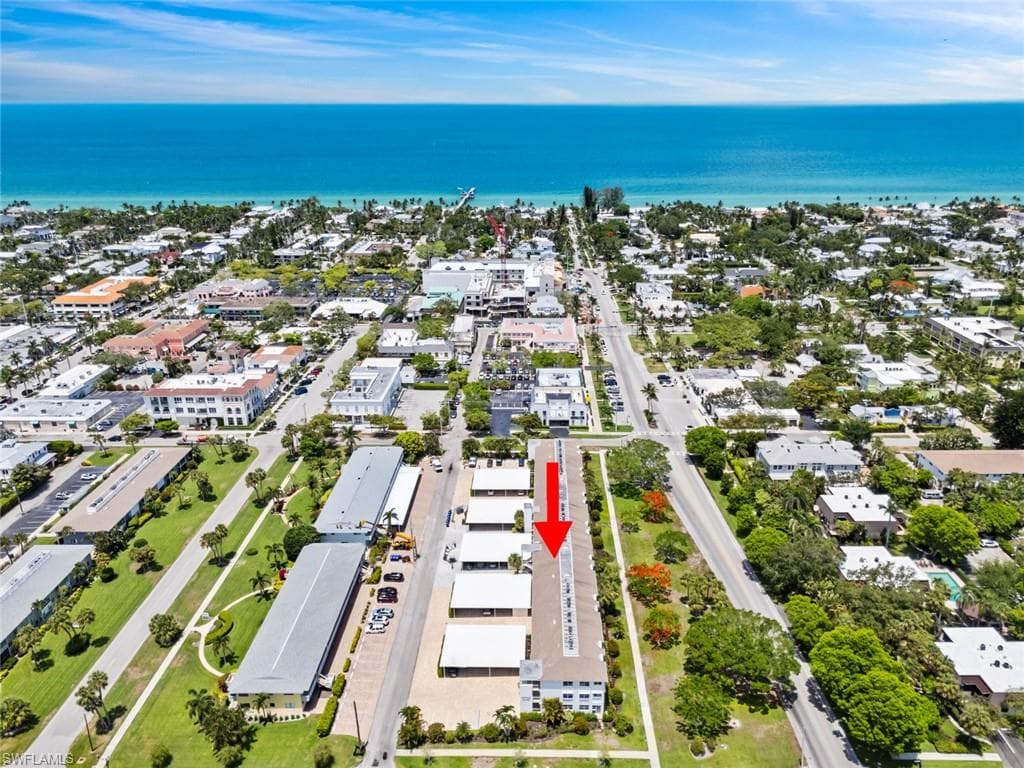 416 Broad AVE S # H416, NAPLES FL 34102-17