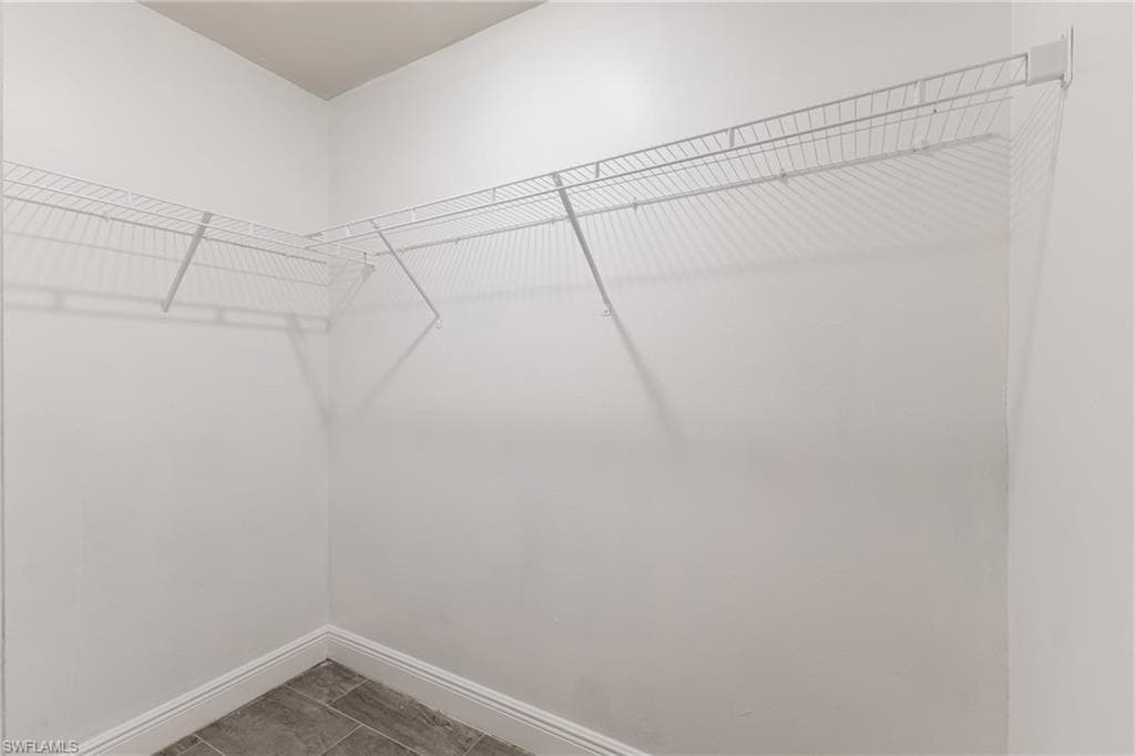 2405 Maple AVE-11
