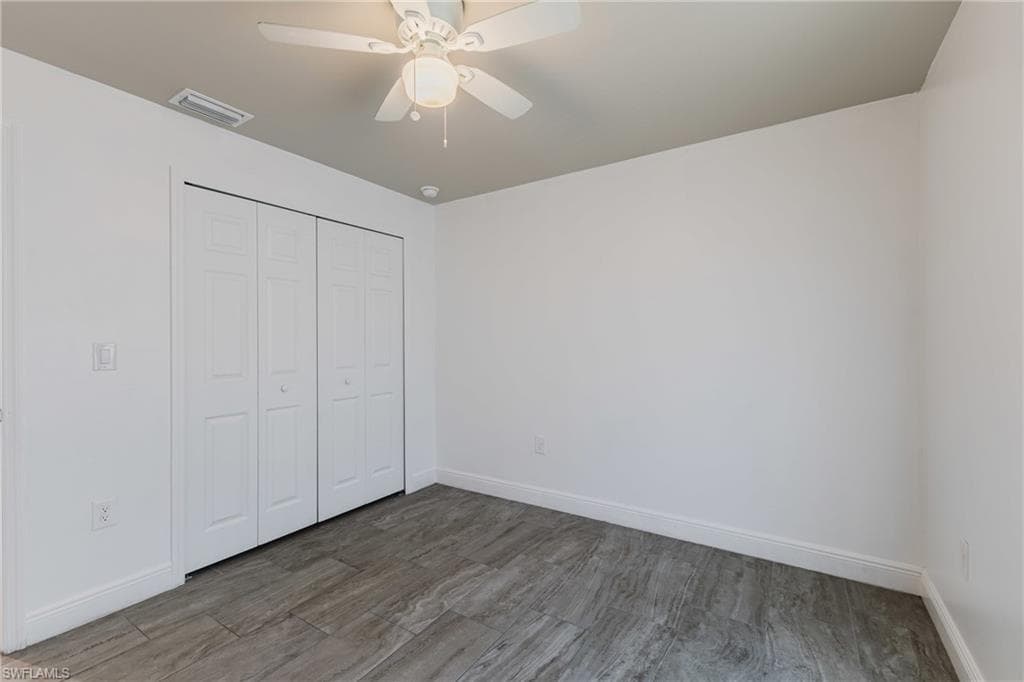 2405 Maple AVE-8
