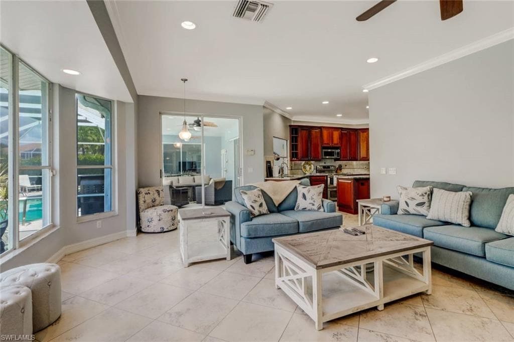 9151 Kings Cove CT-23