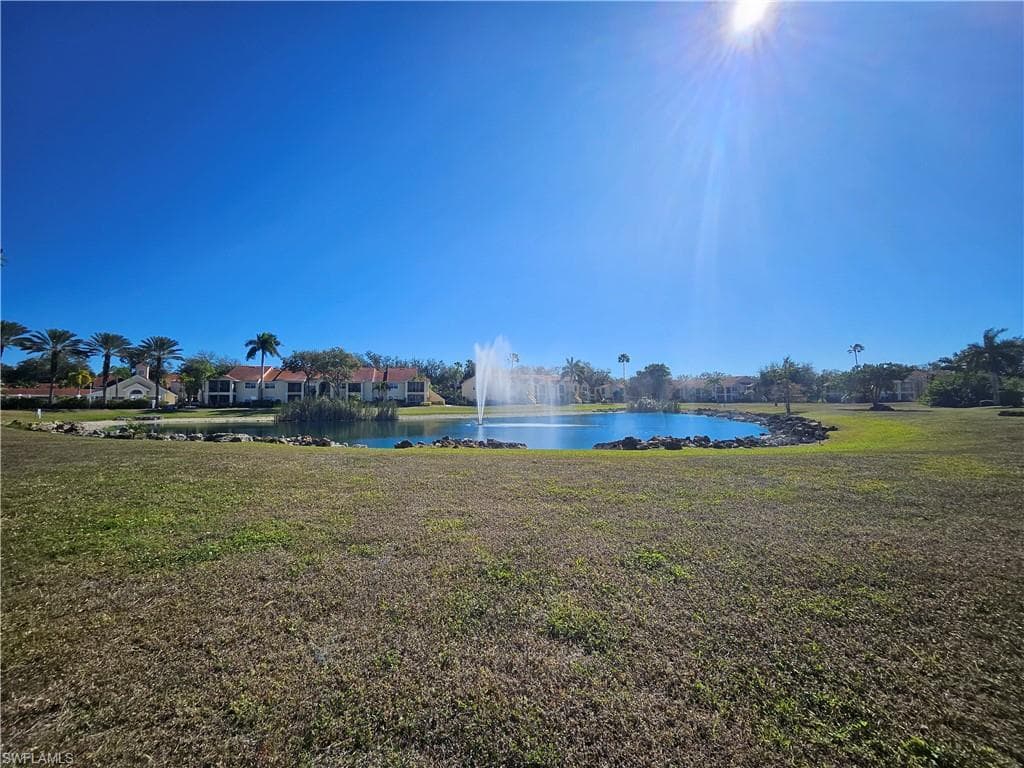 1830 Brantley RD # F204, FORT MYERS FL 33907-16