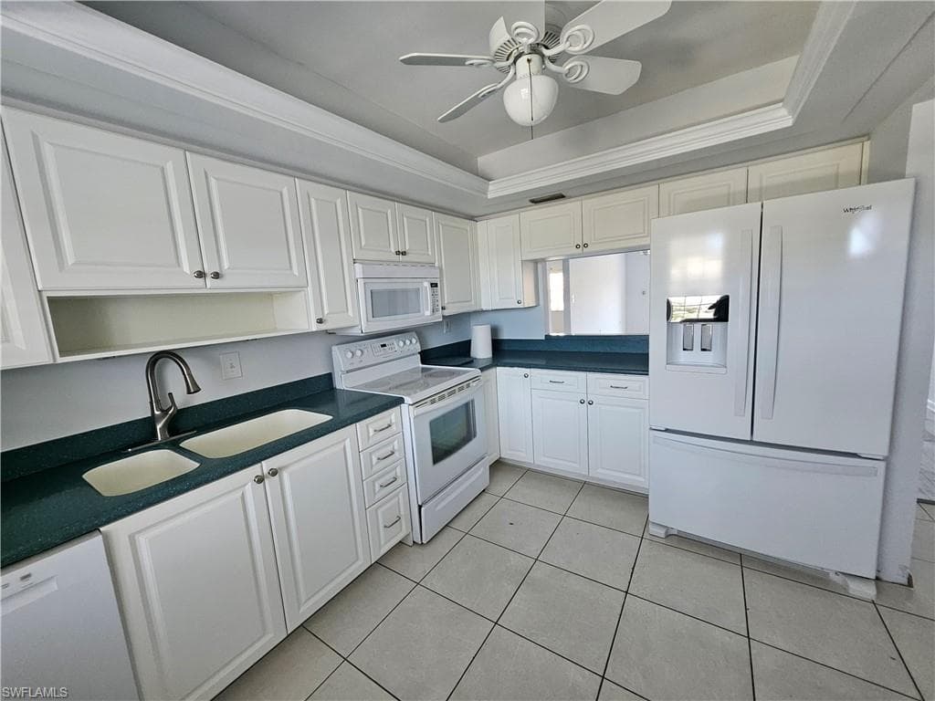 1830 Brantley RD # F204, FORT MYERS FL 33907-3