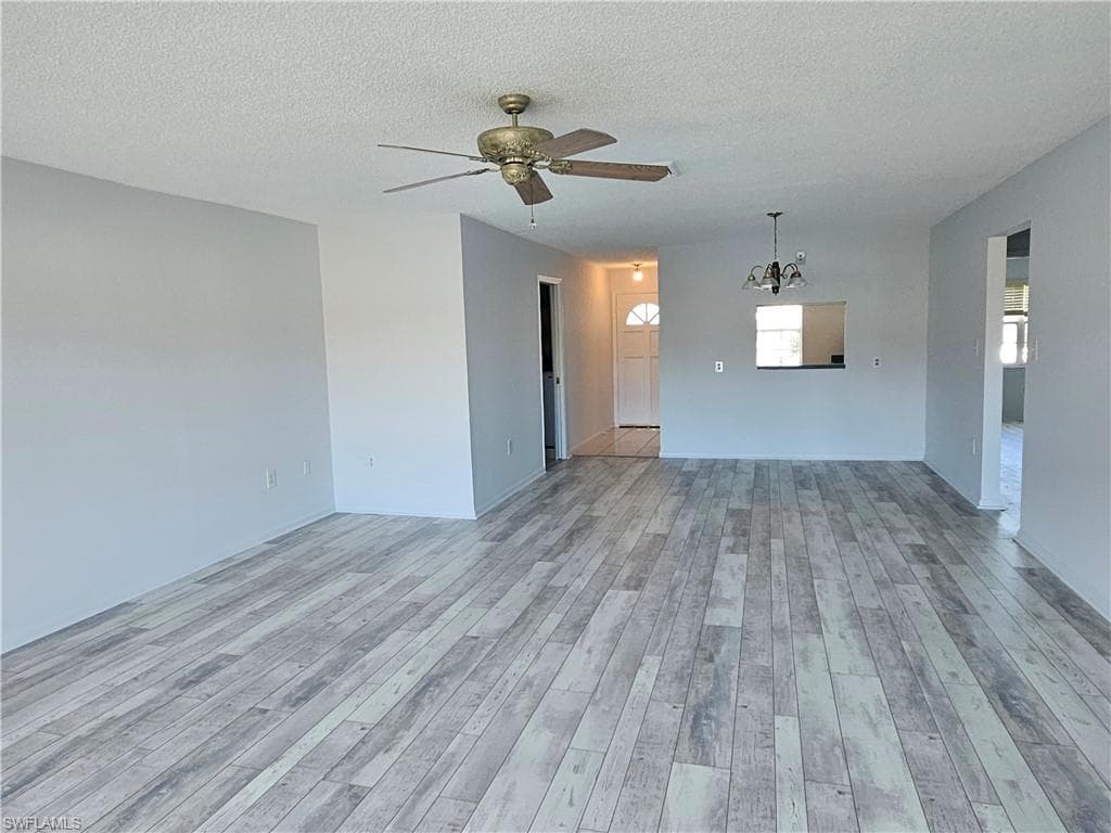 1830 Brantley RD # F204, FORT MYERS FL 33907-20