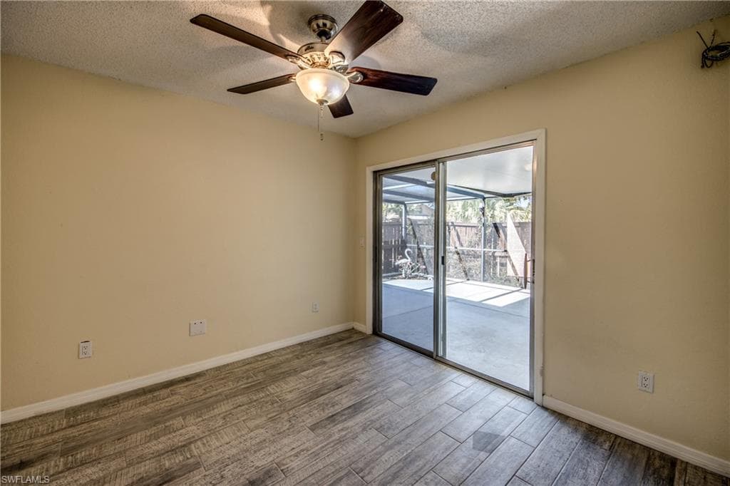 6406 Royal Woods DR, FORT MYERS FL 33908-21