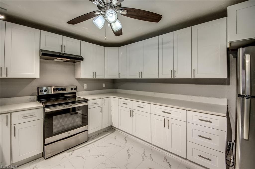 6406 Royal Woods DR, FORT MYERS FL 33908-19