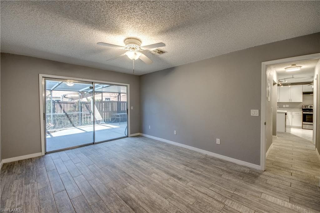 6406 Royal Woods DR, FORT MYERS FL 33908-28