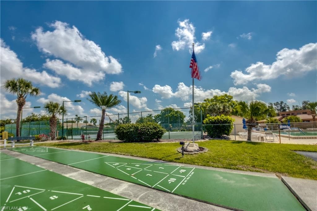 6406 Royal Woods DR, FORT MYERS FL 33908-47