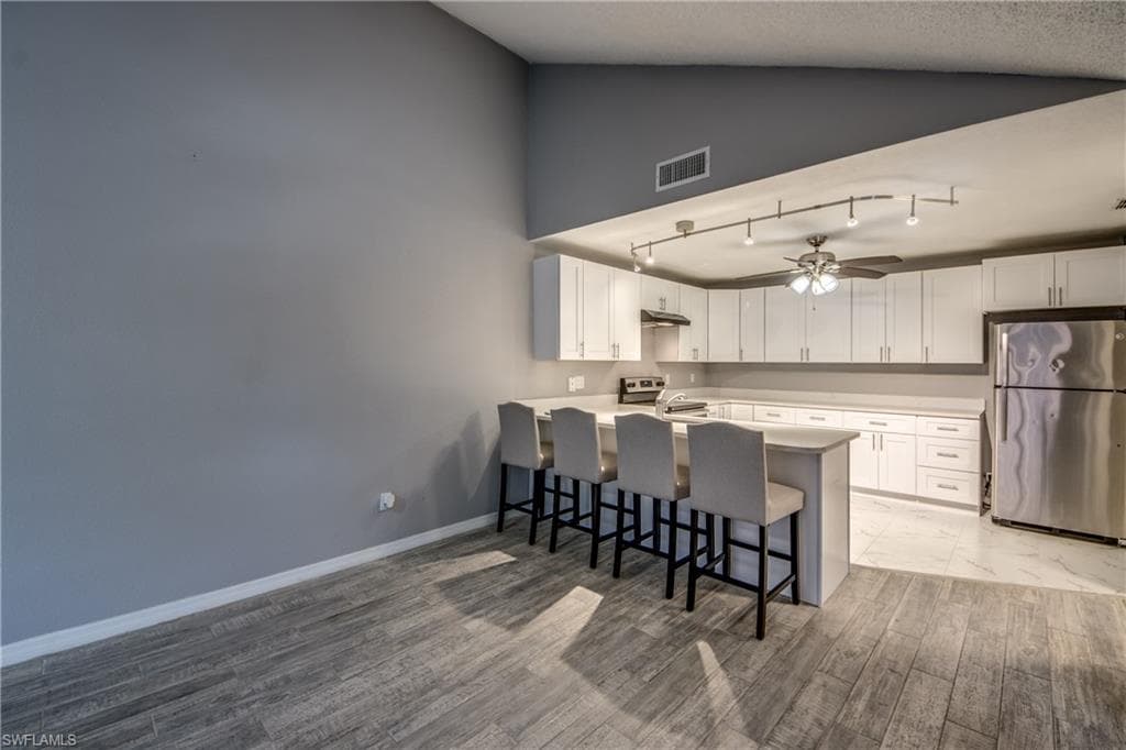 6406 Royal Woods DR, FORT MYERS FL 33908-14