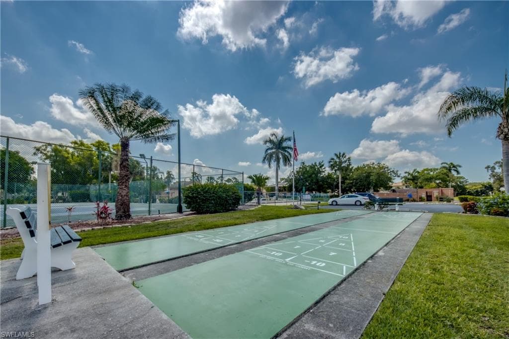 6406 Royal Woods DR, FORT MYERS FL 33908-46