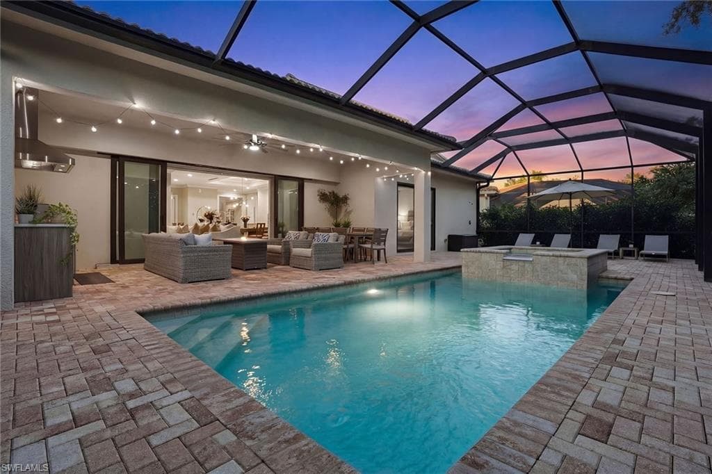 2867 Coco Lakes DR-35