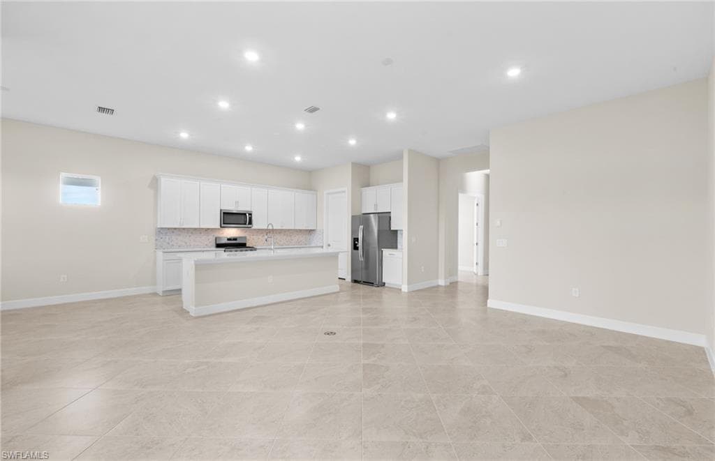 7136 Chapel Creek LN-27