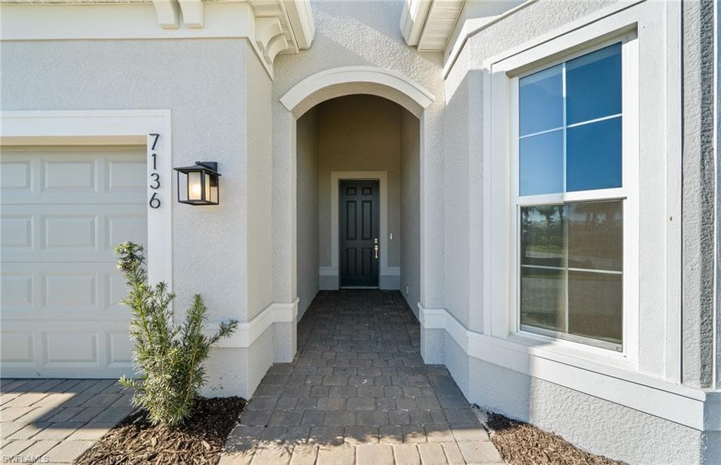 7136 Chapel Creek LN-9