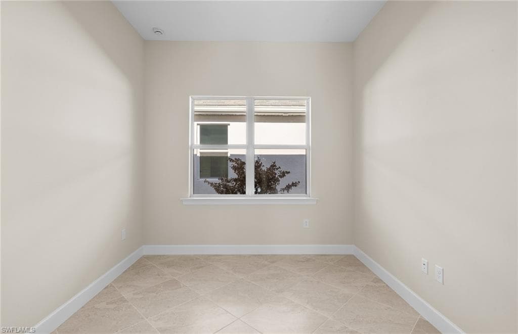 7136 Chapel Creek LN-13