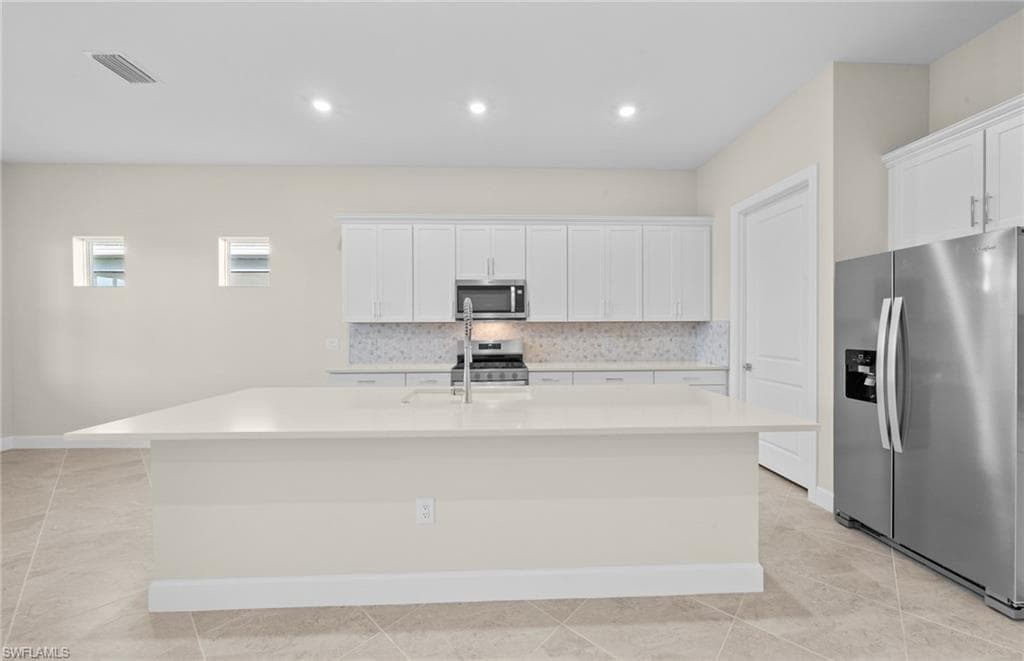 7136 Chapel Creek LN-17