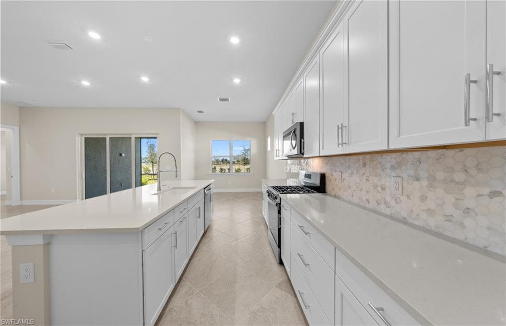 7136 Chapel Creek LN-20