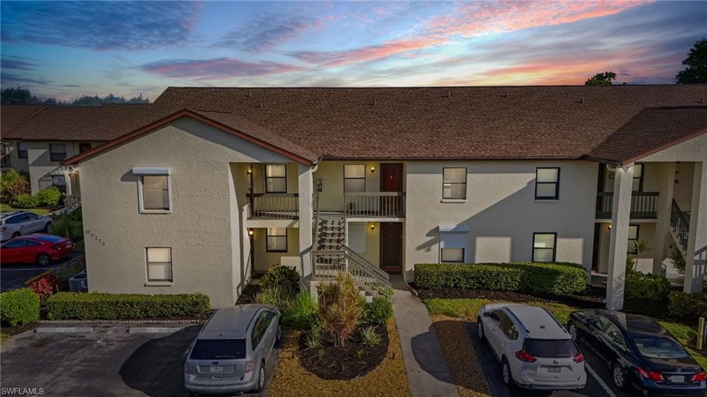 9270 Lake Park DR # 201, FORT MYERS FL 33919-37