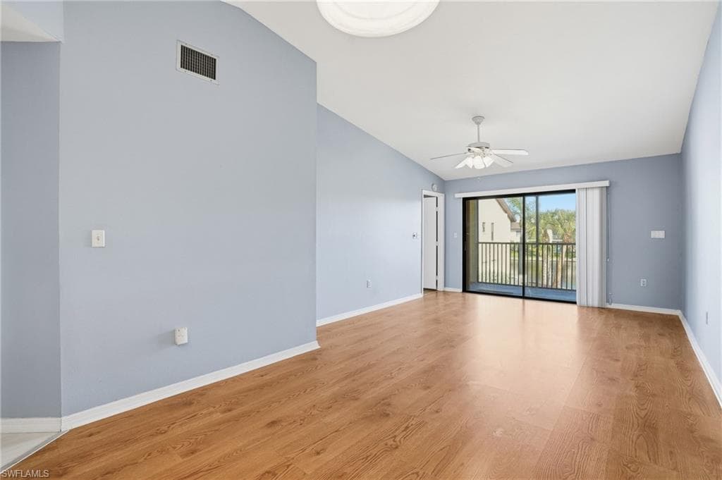 9270 Lake Park DR # 201, FORT MYERS FL 33919-9