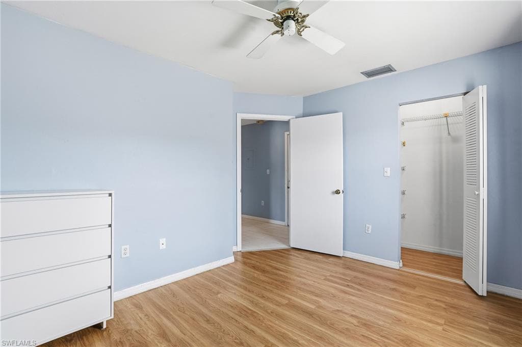 9270 Lake Park DR # 201, FORT MYERS FL 33919-28