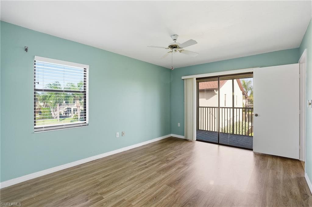 9270 Lake Park DR # 201, FORT MYERS FL 33919-20