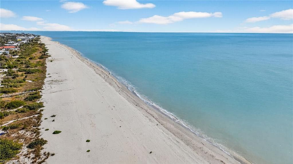 556 Sea Oats DR, SANIBEL FL 33957-42