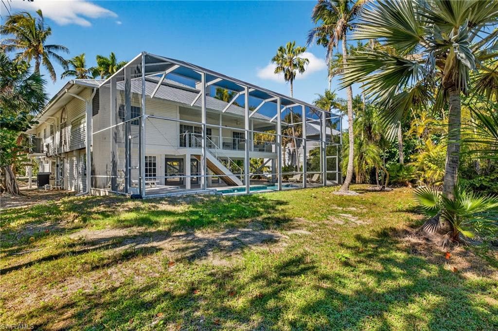 556 Sea Oats DR, SANIBEL FL 33957-32