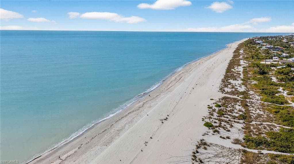 556 Sea Oats DR, SANIBEL FL 33957-43
