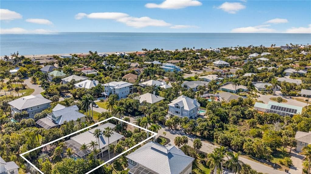 556 Sea Oats DR, SANIBEL FL 33957-39