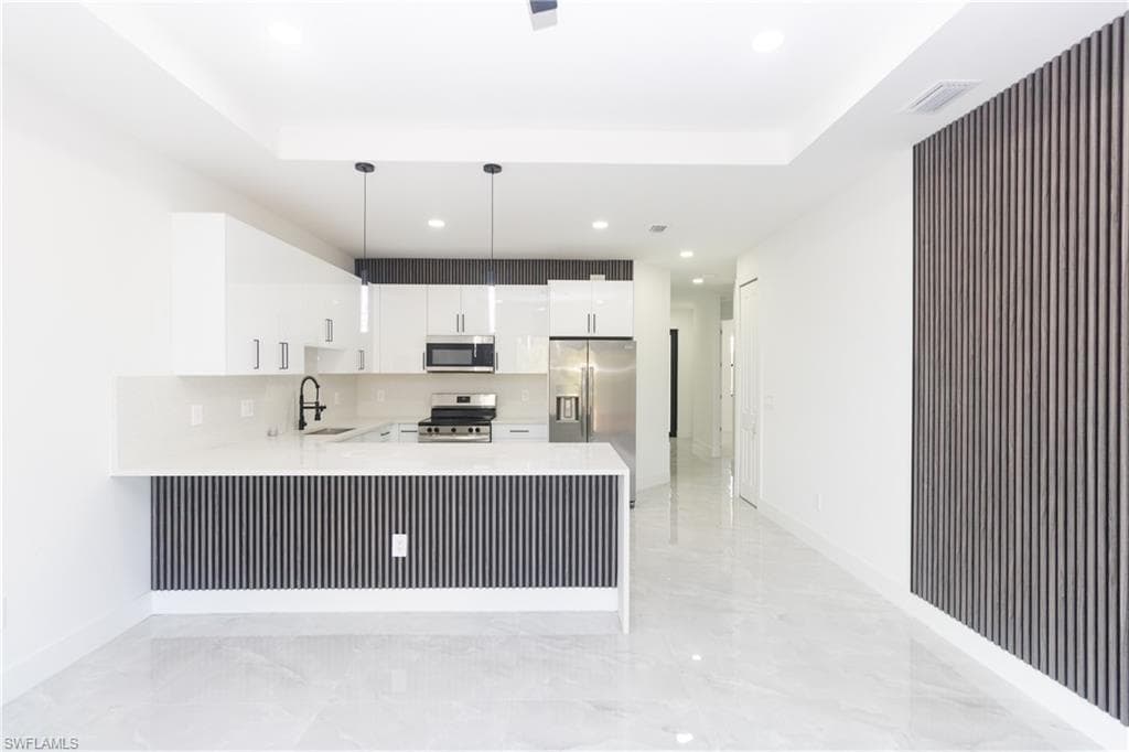 847 Duplex ST E, LEHIGH ACRES FL 33974-6