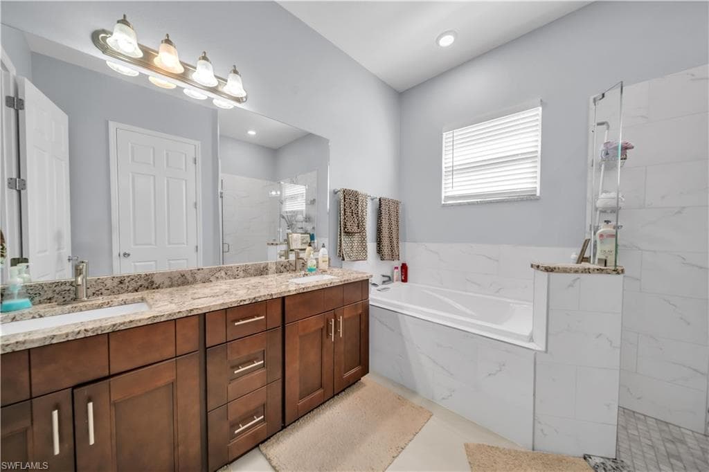 5314 Benton ST, LEHIGH ACRES FL 33971-43