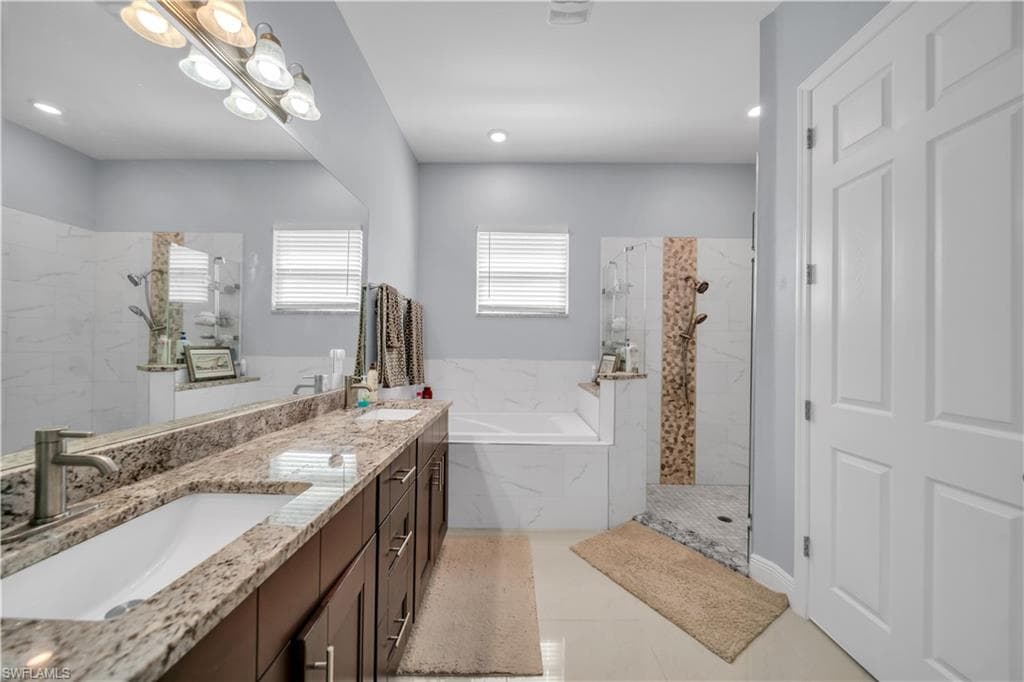 5314 Benton ST, LEHIGH ACRES FL 33971-30