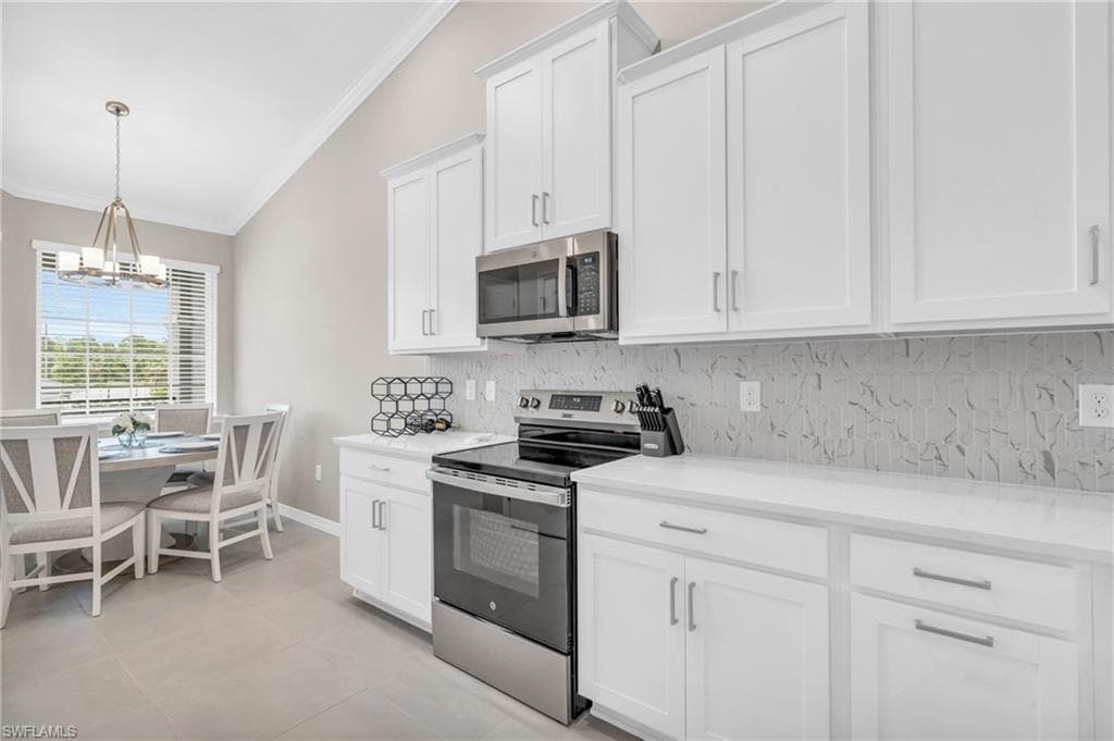 11811 Venetian Lagoon DR # 202, FORT MYERS FL 33913-12