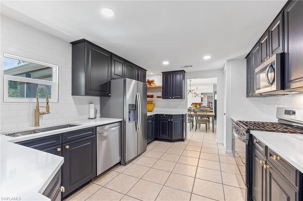 170 5th ST, NAPLES FL 34113-6