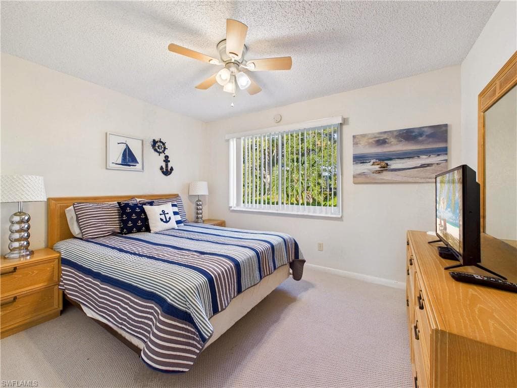 232 Palm DR # 5, NAPLES FL 34112-13