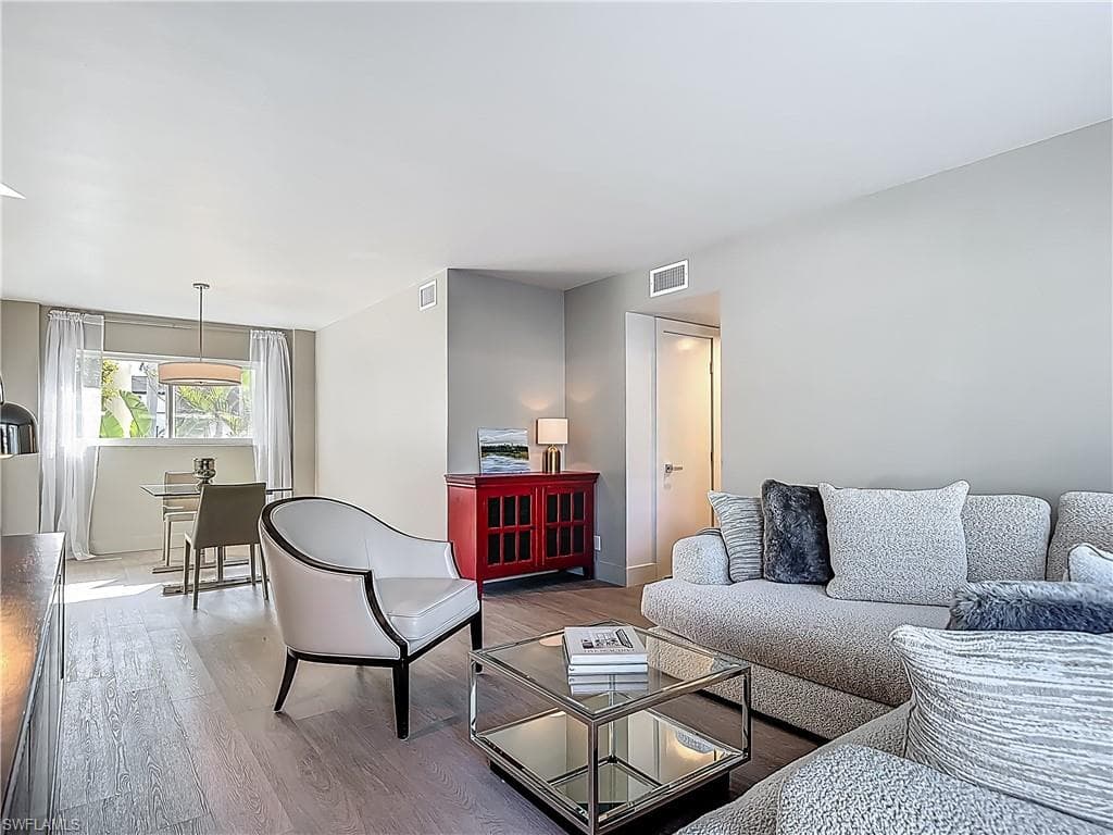 2544 1st ST 102-4
