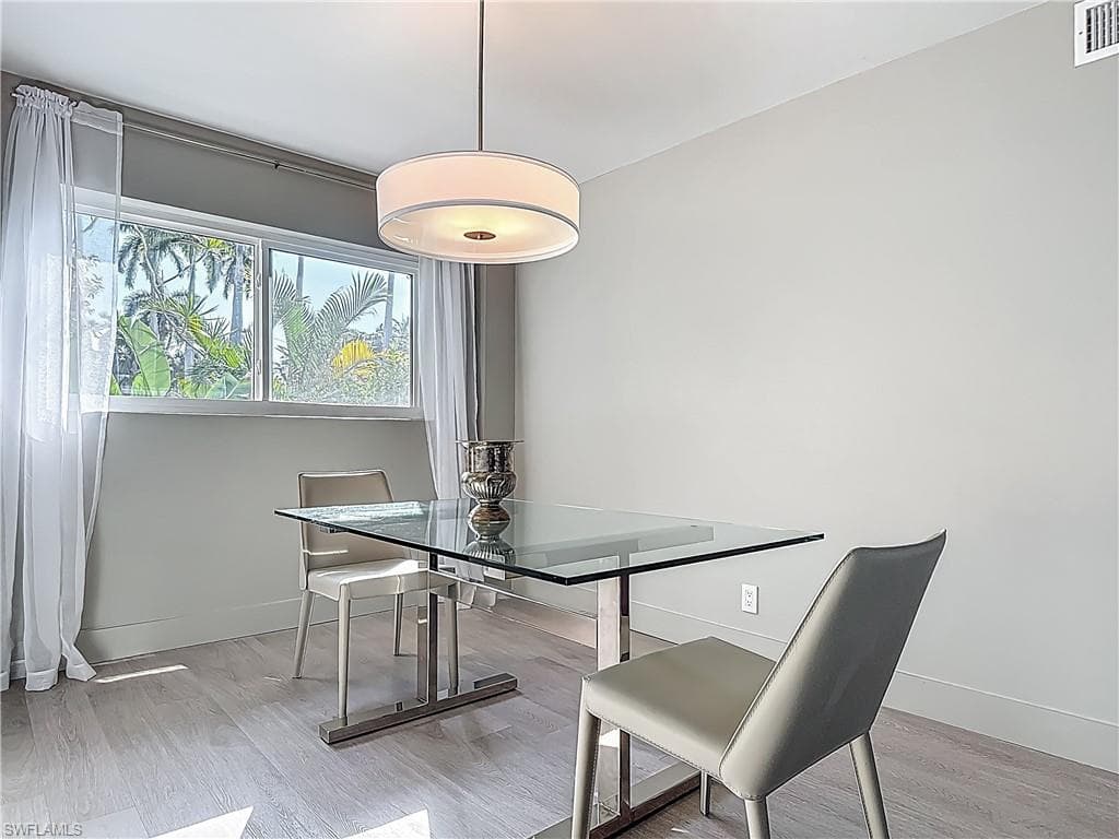 2544 1st ST 102-7