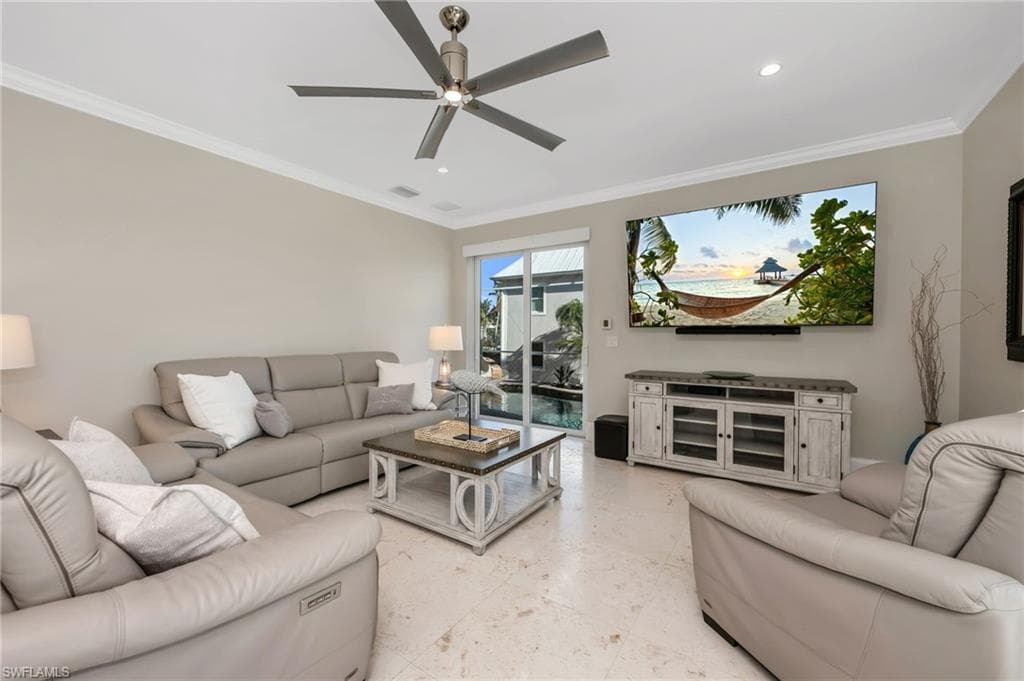 132 Hilo ST-11