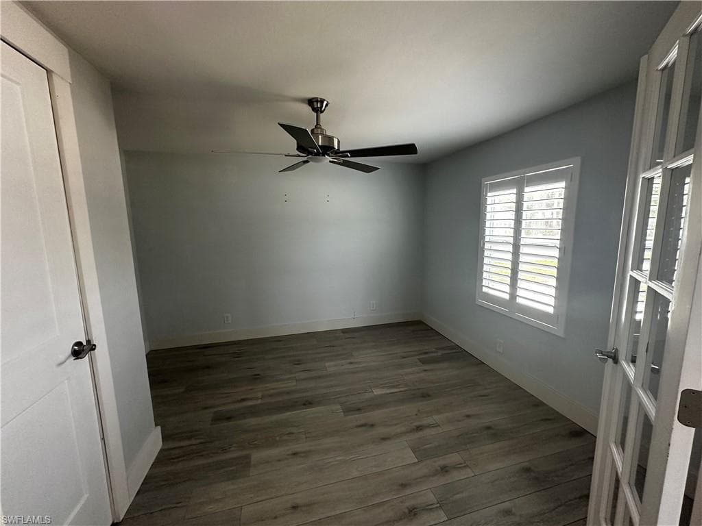 170 Pine Key LN # 13, NAPLES FL 34114-21