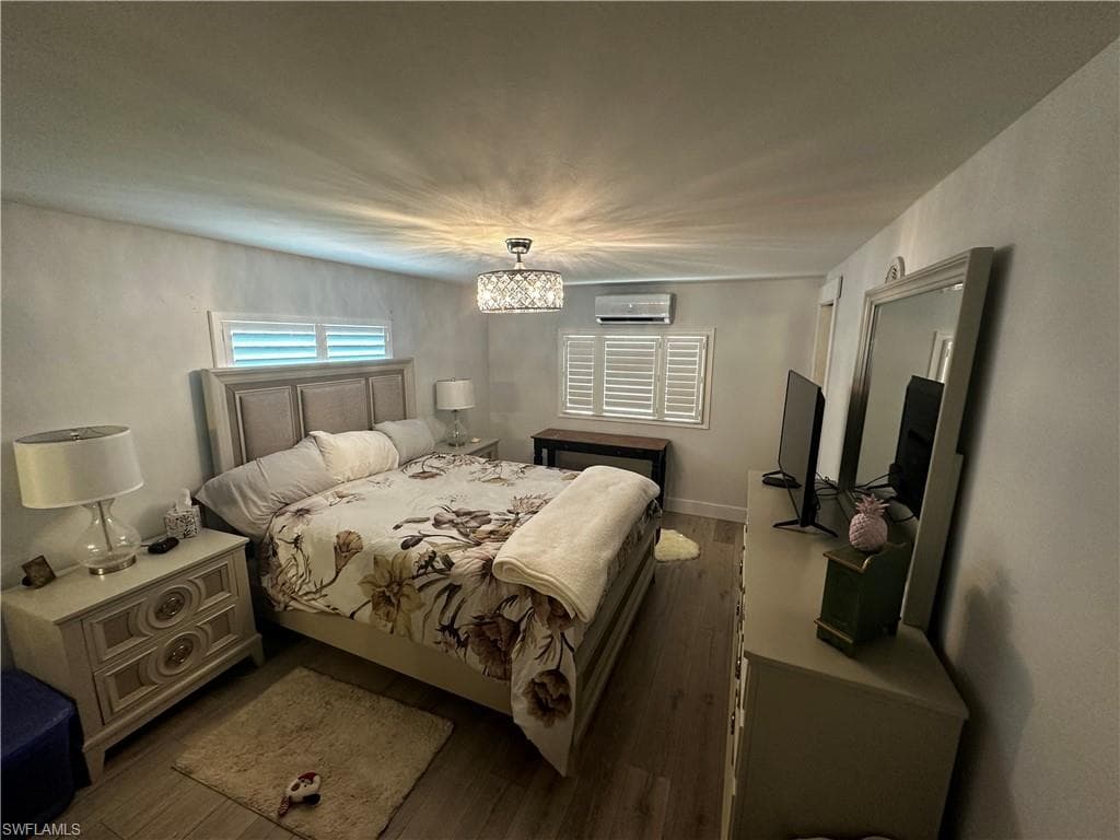 170 Pine Key LN # 13, NAPLES FL 34114-6