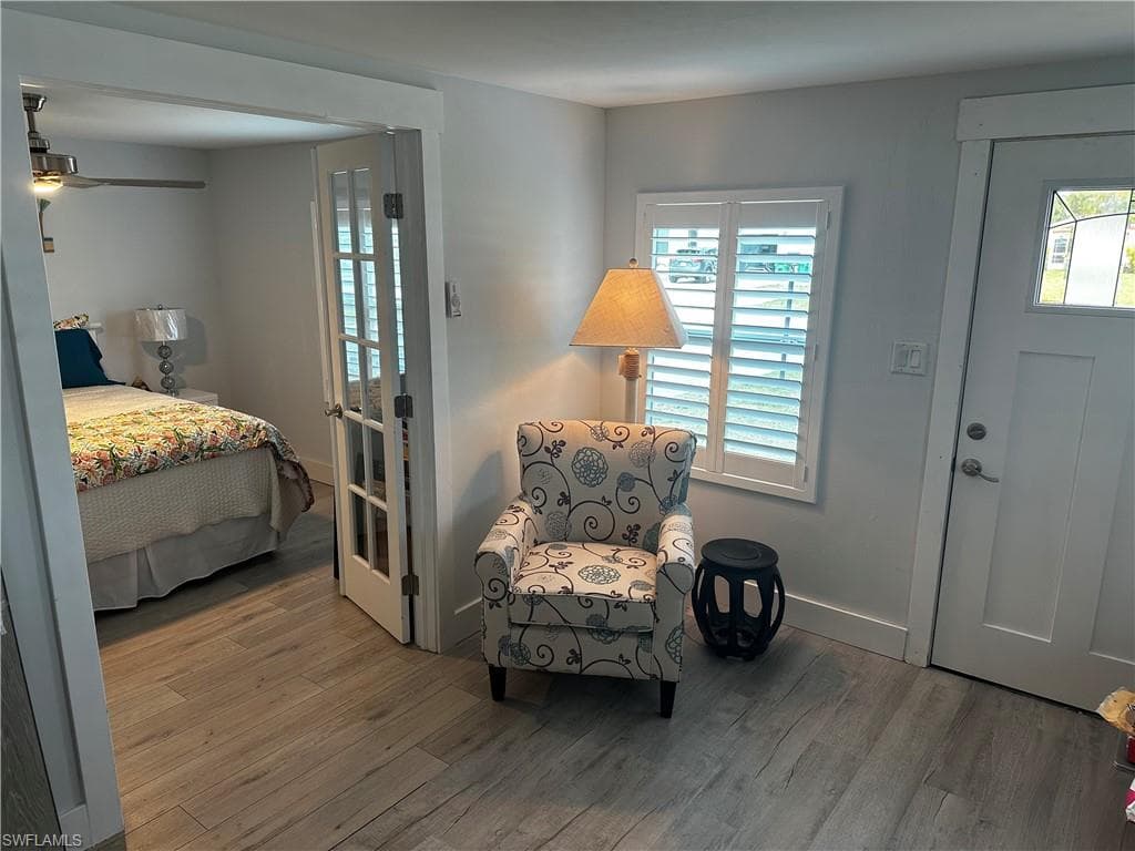 170 Pine Key LN # 13, NAPLES FL 34114-13