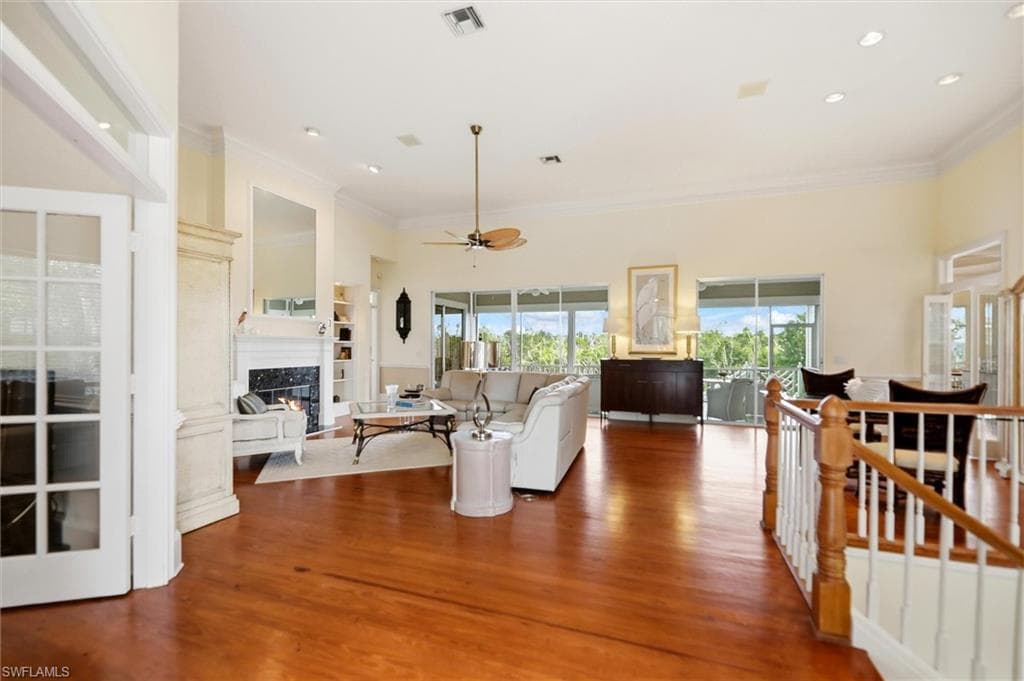 5422 Osprey CT, SANIBEL FL 33957-2