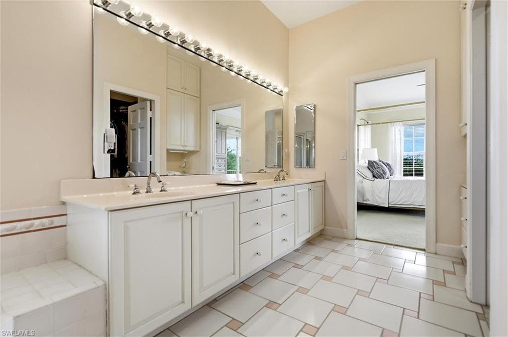 5422 Osprey CT, SANIBEL FL 33957-29