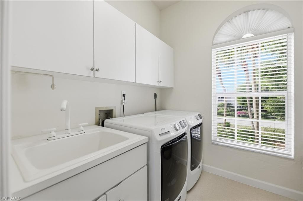 5422 Osprey CT, SANIBEL FL 33957-9