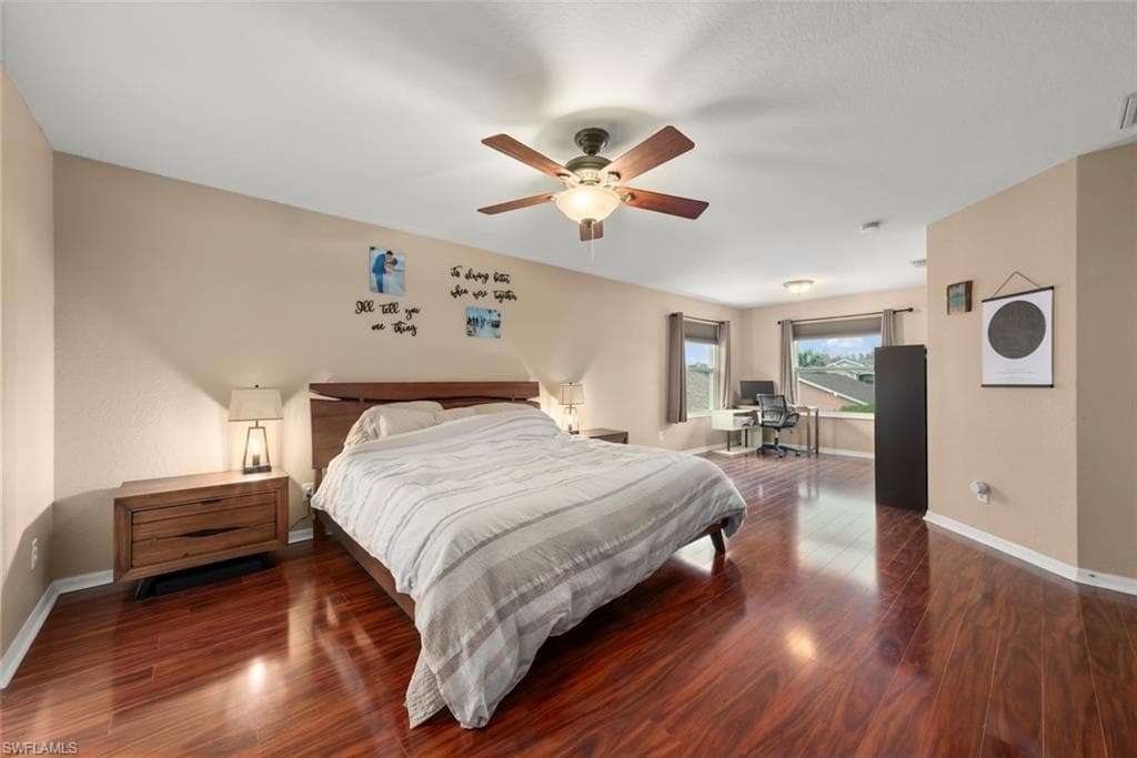 9837 Gladiolus Bulb LOOP, FORT MYERS FL 33908-4