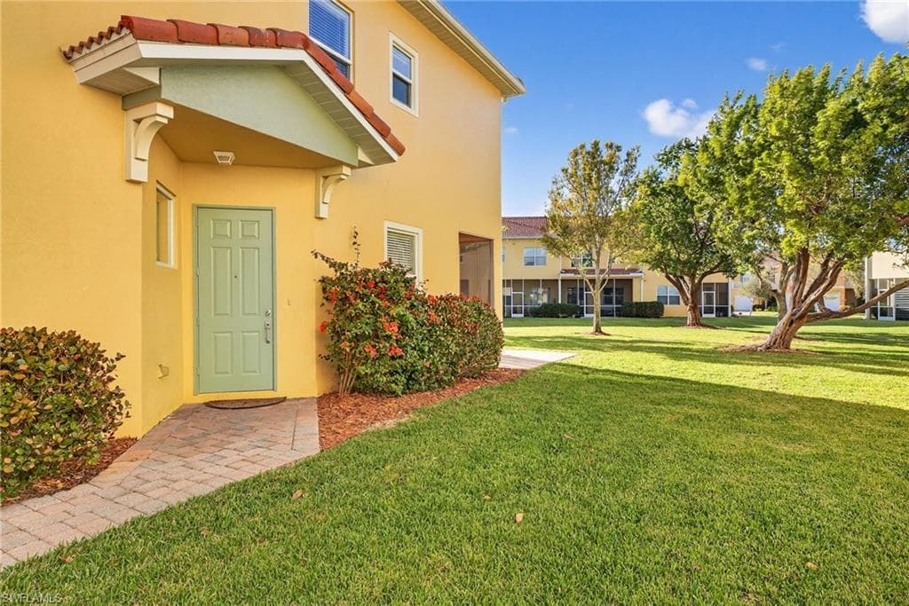 9832 Cristalino View WAY # 104, FORT MYERS FL 33908-9