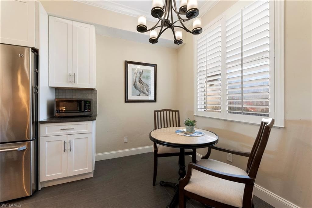 9500 Highland Woods BLVD # 105, BONITA SPRINGS FL 34135-1