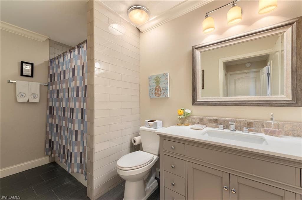 9500 Highland Woods BLVD # 105, BONITA SPRINGS FL 34135-11