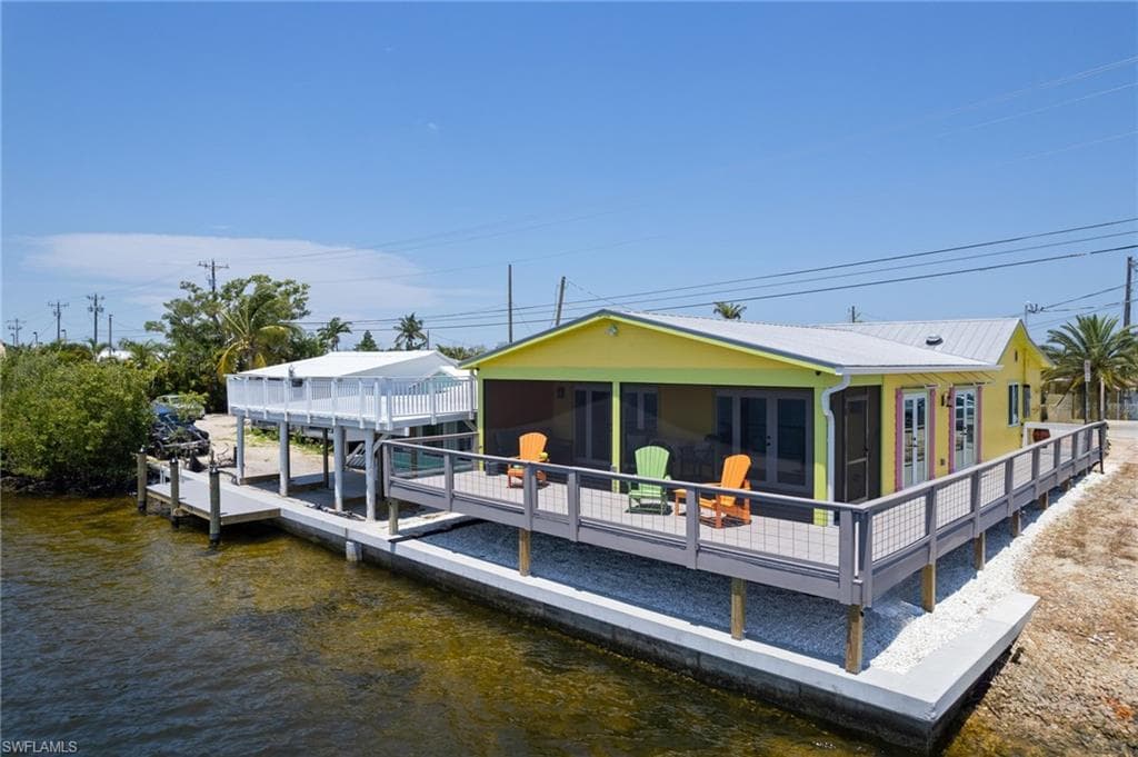 4819 Pine Island RD NW, MATLACHA FL 33993-4